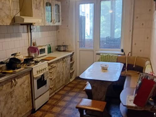 квартира за адресою Владислава Бувалкіна вул. (Бочарова Генерала), 47