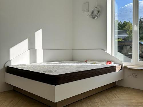 квартира за адресою Варшавська вул., 68
