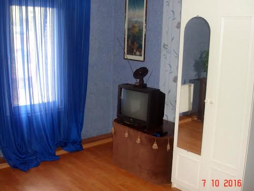комерційна за адресою Дружбы, 80