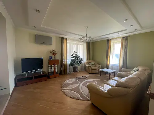 квартира за адресою Академіка Андрія Сахарова вул., 82