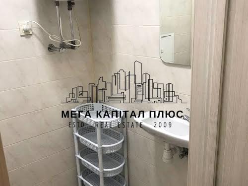 квартира за адресою Воскресенська вул., 16А