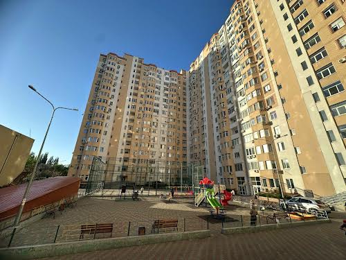 квартира за адресою Добровольців вул. (Маршала Говорова), 8