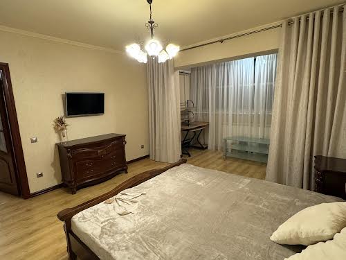 квартира по адресу Бориса Гмыри ул., 15