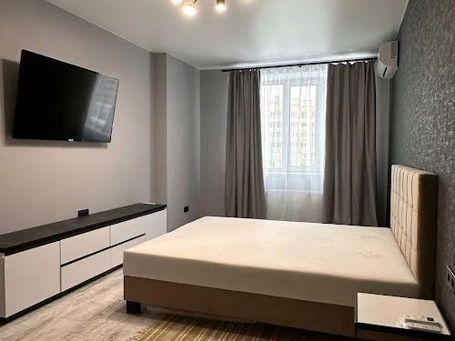 квартира по адресу Боголюбова ул., 33