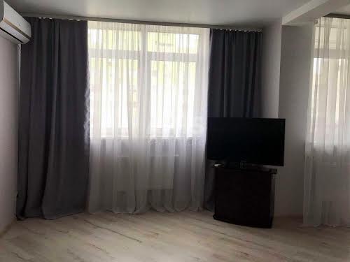 квартира за адресою Воскресенська вул., 14