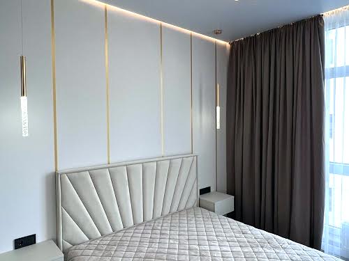 квартира за адресою Краснова вул., 3