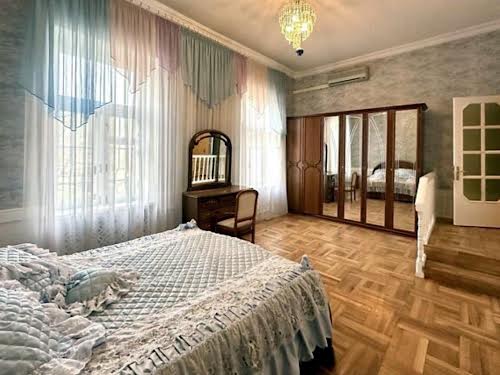 квартира по адресу Александра Конисского ул., 30