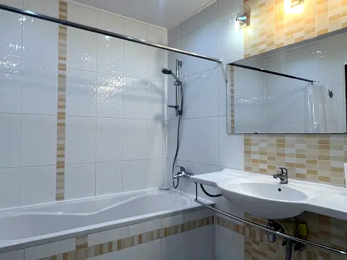 квартира за адресою Анни Ахматової вул., 16-Б
