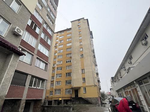 квартира за адресою Євгена Коновальця вул., 110