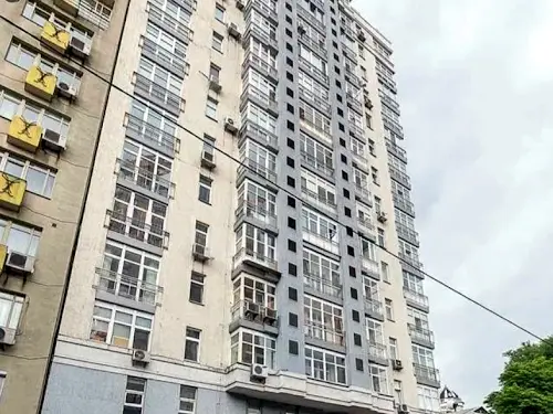 квартира за адресою Панаса Мирного вул., 17