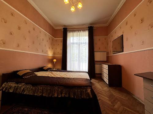 квартира за адресою Гетьмана Петра Дорошенка вул. (), 71