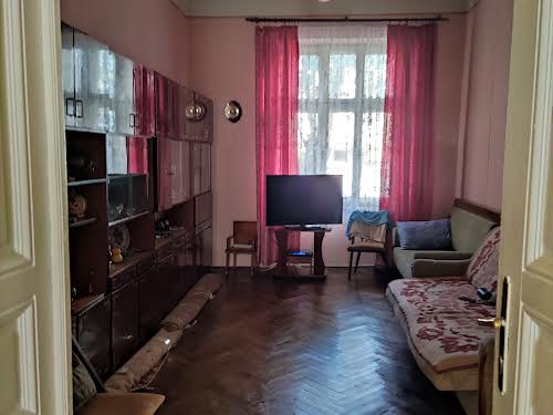квартира за адресою Шота Руставелі вул., 34