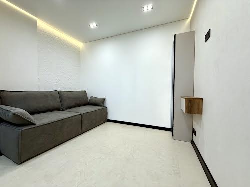 квартира за адресою Вовчинецька вул., 221а
