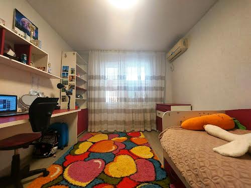 квартира за адресою Незалежносты України, 26