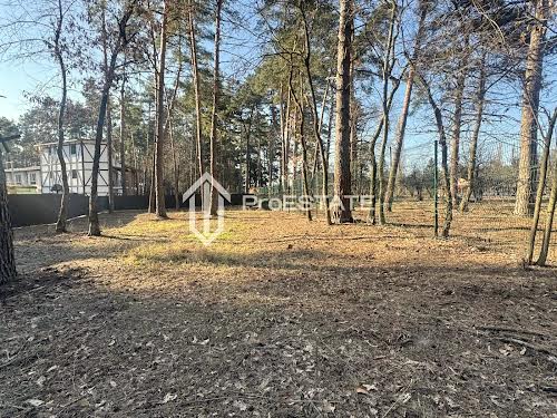 будинок за адресою Лісна