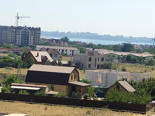 квартира за адресою Академіка Сахарова вул., 11