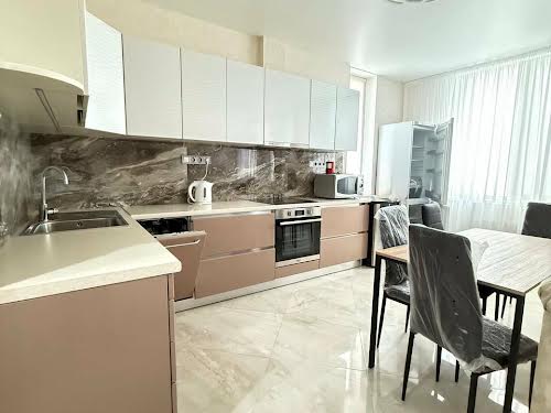 квартира за адресою Регенераторна вул., 4 к8