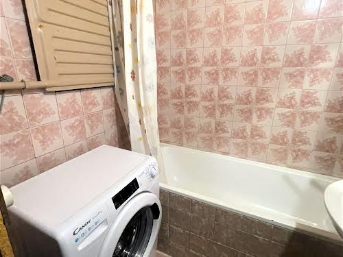 квартира по адресу Космонавтов ул., 24