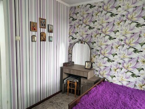 будинок за адресою Центральна, 64