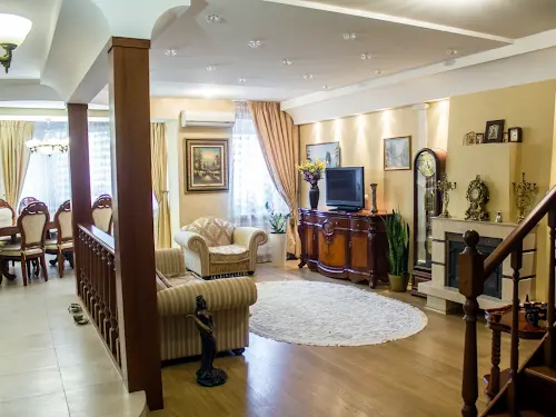 квартира за адресою Парусна вул. (Героїв Сталінграду), 3