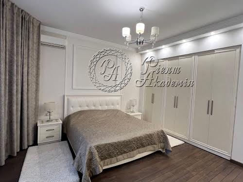квартира за адресою Старонаводницька вул., 6-Б