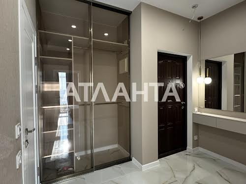 квартира за адресою Краснова вул., 3а