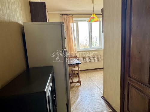 квартира за адресою Перемоги просп., 65б