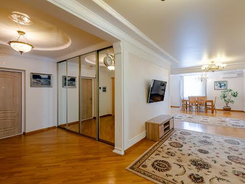 квартира за адресою Саперно-Слобідська вул., 22