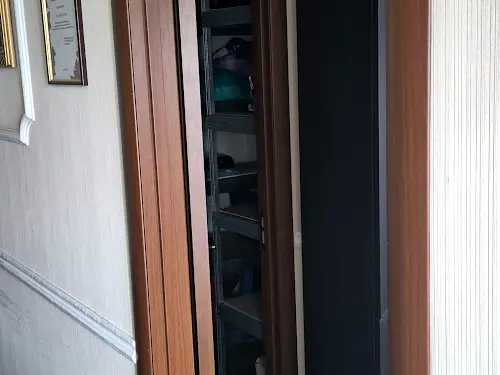 комерційна за адресою Воскресенський просп. (Перова), 5