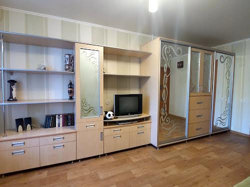 квартира за адресою Космонавтів вул., 146б