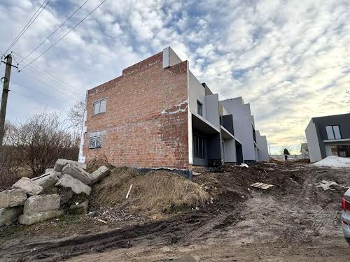 будинок за адресою с. Липники, Паньківа Миколи-Олега, 139