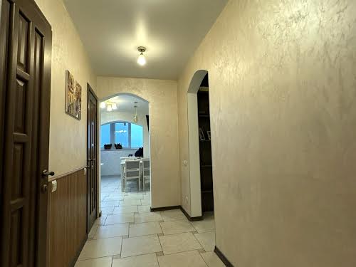 квартира за адресою Милославська вул., 16