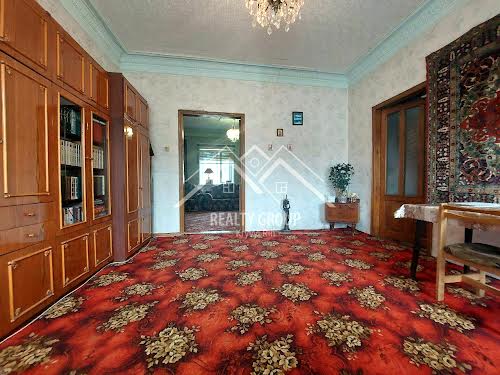 будинок за адресою Чемпіонів вул.