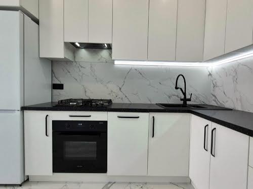 квартира за адресою Щаслива, 65