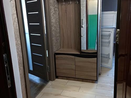 квартира за адресою Кам'янецька вул., 157