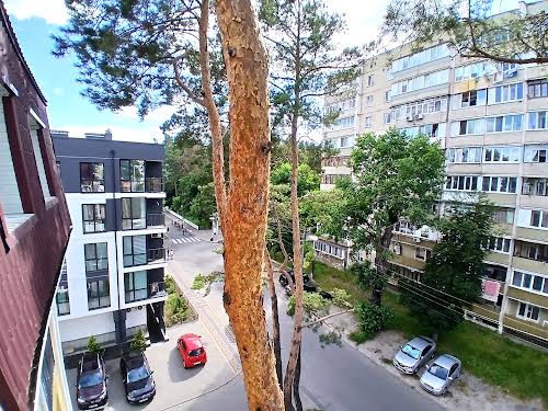 квартира за адресою Покровська, 9