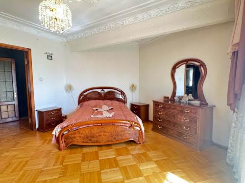 квартира за адресою Дмитра Яворницького просп. (Карла Маркса), 125