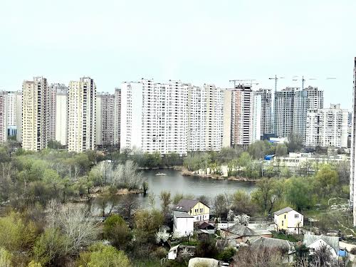 квартира за адресою Олени Пчілки вул., 2