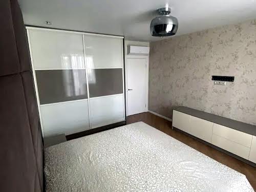 квартира за адресою Патріарха Мстислава Скрипника вул., 48-А