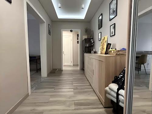 квартира за адресою Софії Русової вул., 3