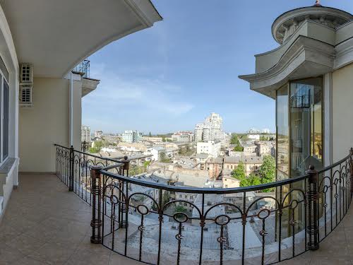 квартира по адресу жуковского, 9