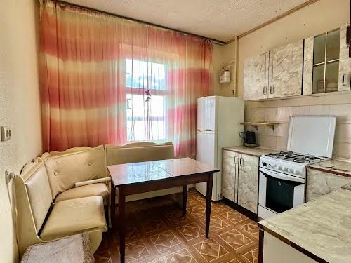 квартира за адресою Лазурна вул., 40
