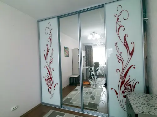 квартира за адресою Бориса Гмирі вул., 12-Б