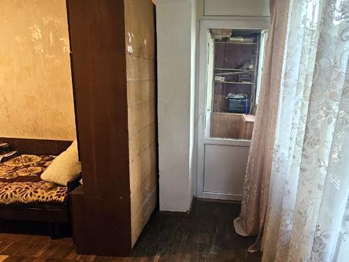 квартира за адресою Празька вул., 25/2