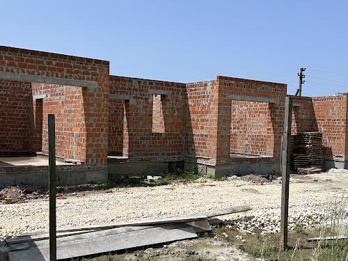 будинок за адресою Шкільна вул., 10
