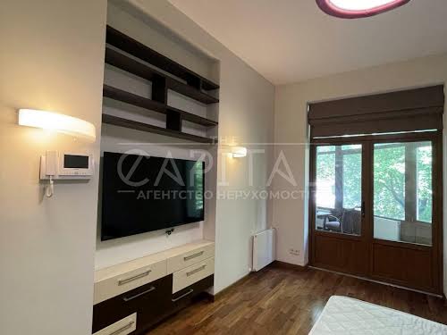 квартира за адресою Антоновича вул. (Горького), 14б