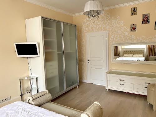 квартира за адресою Тарасівська вул., 3