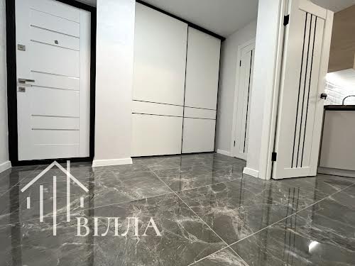 квартира за адресою Білогірська вул., 13
