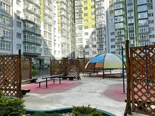 квартира за адресою Височана вул., 18