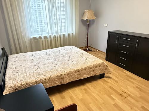 квартира по адресу Олены Пчилки ул., 4